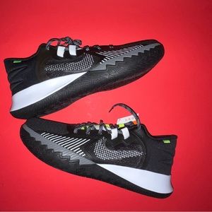 Nike Kyrie Flytrap V EP / Size 12